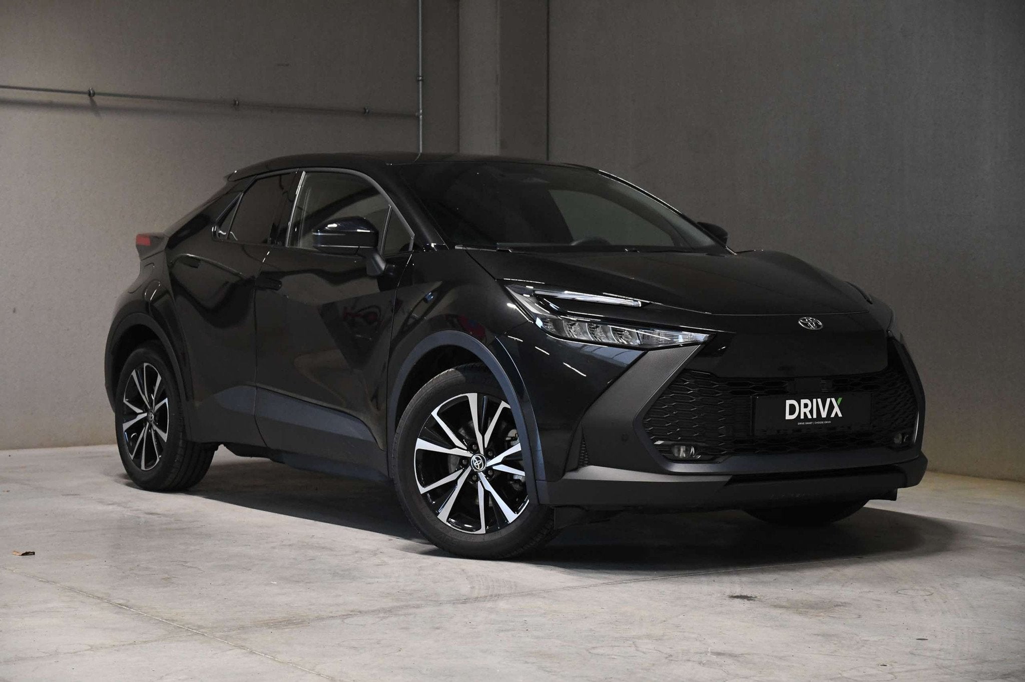 Toyota C-HR Plug-in 19g Co2 - ACC - Stuurwielverw. - Carplay, Autos, Achat, Entreprise, Noir, 5 portes