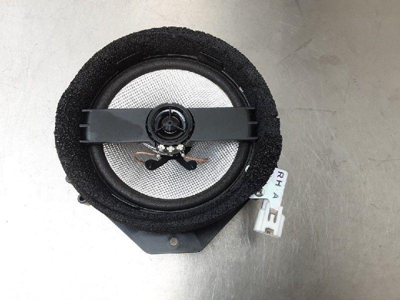 HAUT PARLEUR / ENCEINTE Subaru Impreza III (GH / GR), Utilisé, Subaru