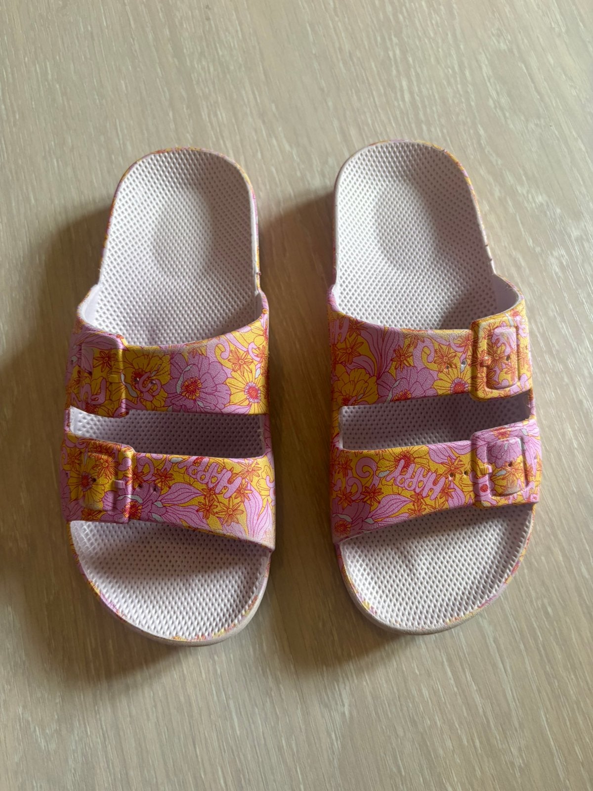 Freedom Moses - maat 32-33, Kinderen en Baby's, Kinderkleding | Schoenen en Sokken, Ophalen, Zo goed als nieuw