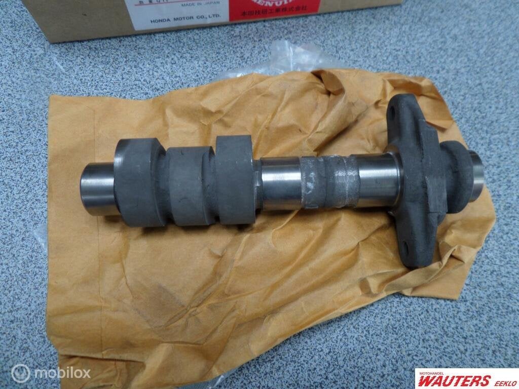 Nokkenas  Honda  VT600C  NR 14120-MR1-000, Neuf, Enlèvement ou Envoi