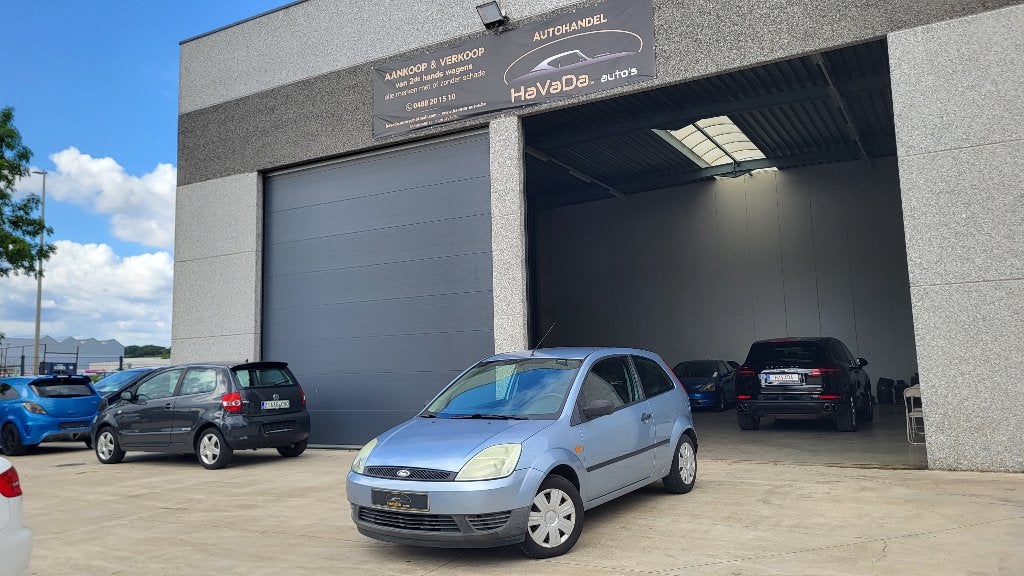 Ford Fiesta 1.3 Essence 053.000 km Pret pour immatriculer, Argent ou Gris, Achat, Boîte manuelle, Entretenue par le concessionnaire