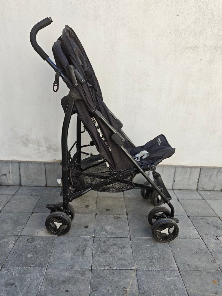 Buggy X-Adventure Axio, noir, léger + pare-soleil, Enlèvement, Utilisé, Autres marques, Dossier réglable