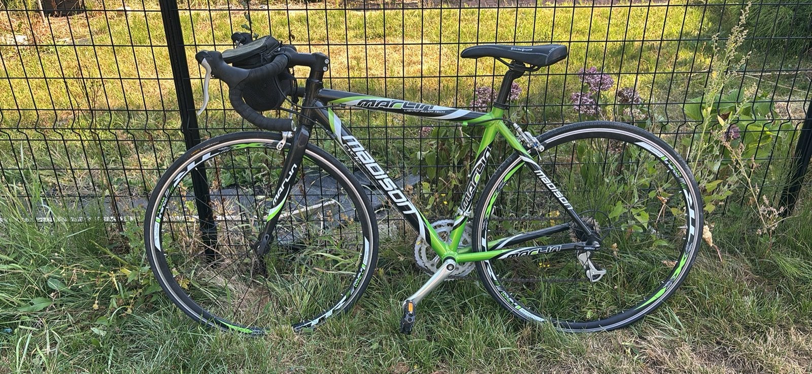 Dames koersfiets, Fietsen en Brommers, Ophalen, Zo goed als nieuw