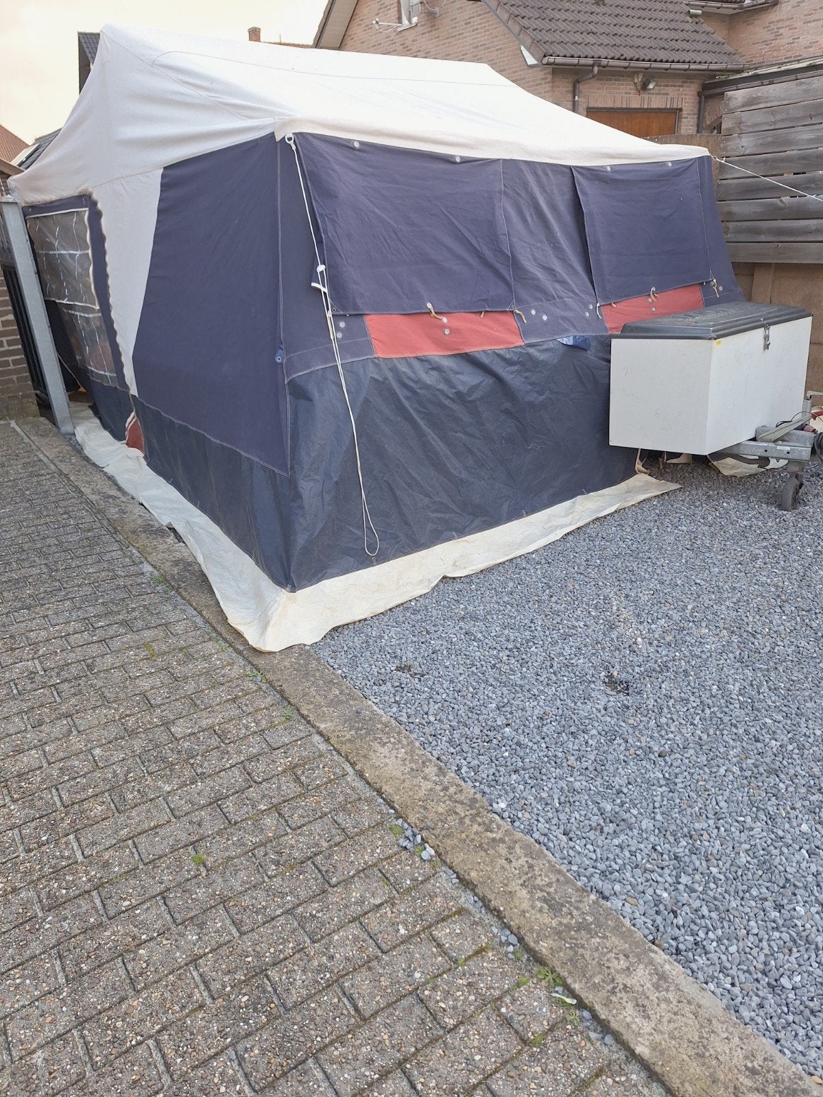 Tente remorque Trigano bj 2000, Caravanes & Camping, Enlèvement, Jamet