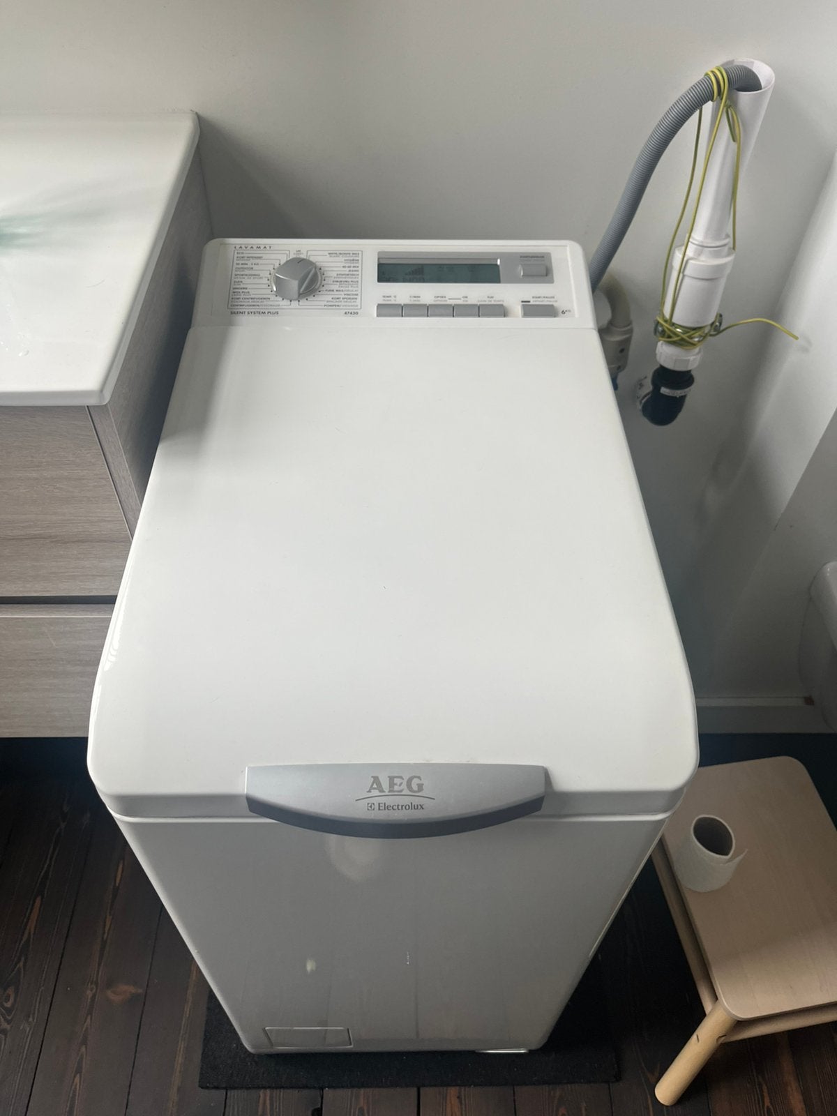 Machine à laver AEG Lavamat 47430 – 6 kg – 1400 tr/min, Electroménager, 1200 à 1600 tours, 85 à 90 cm, 4 à 6 kg, Programme court