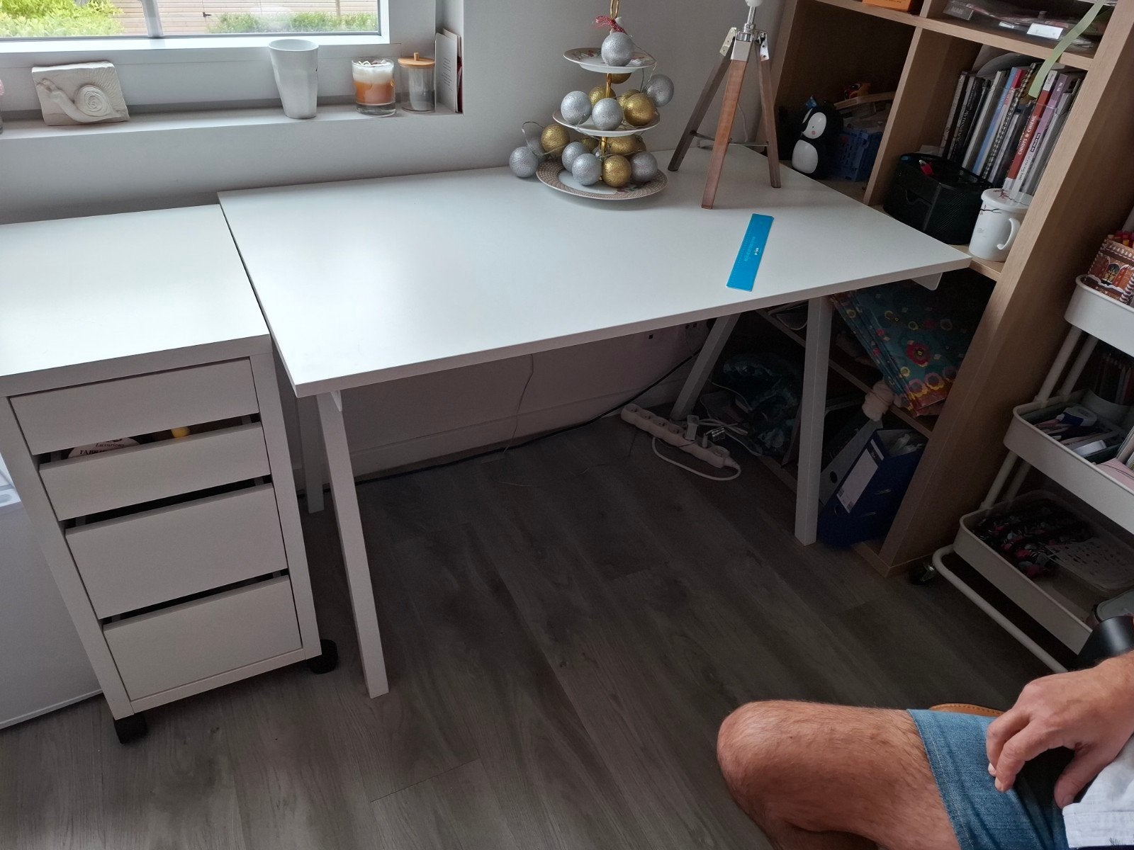 Bureau et chaise de bureau, Maison & Meubles, Enlèvement, Blanc