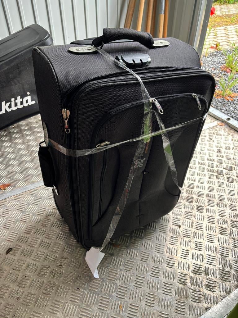 Reis trolley Shenppqi (goed staat), Ophalen, Zo goed als nieuw, Wieltjes