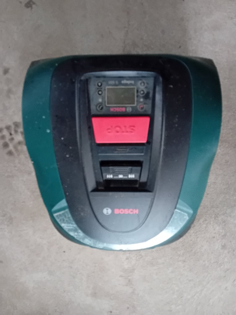 Tondeuse robot Bosch Indego, Ophalen, Gebruikt, Meer dan 25 cm, BOSCH