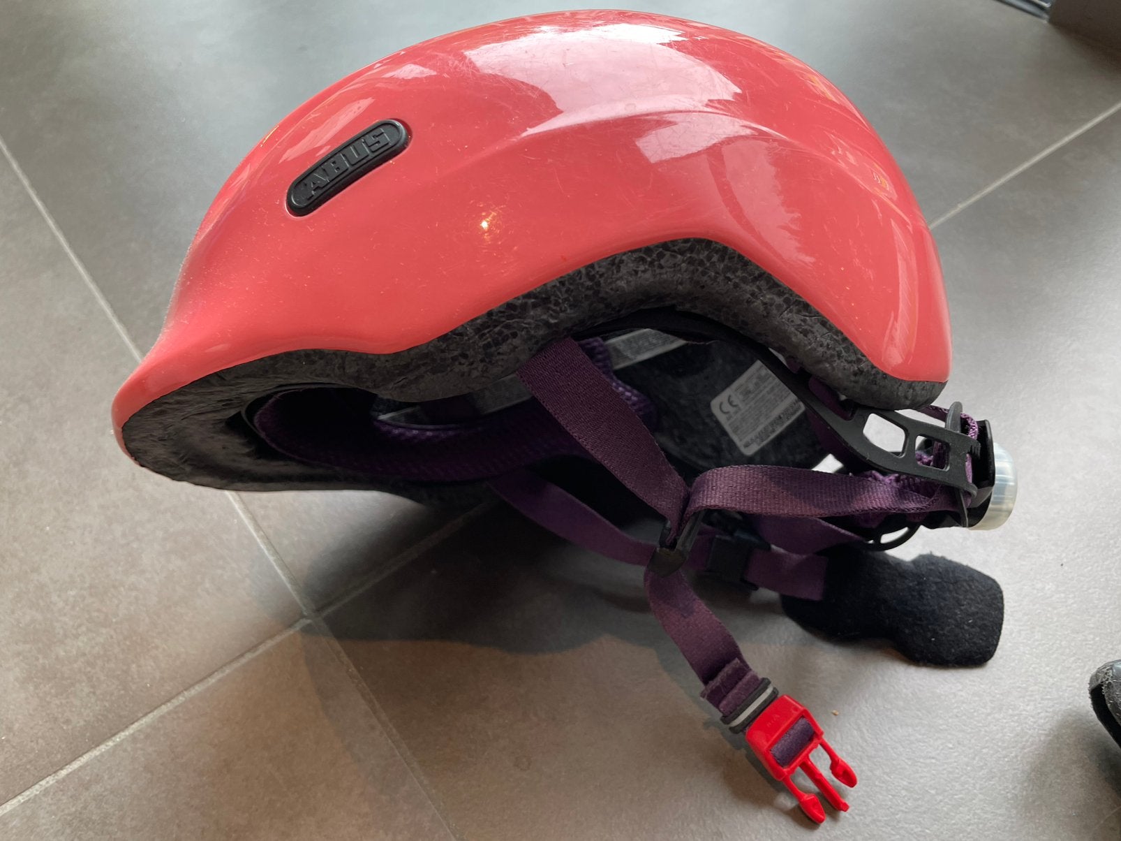 ABUS Smiley 2.1 kinderhelm 50-55 cm, Vélos & Vélomoteurs, Enlèvement, Utilisé, Fille