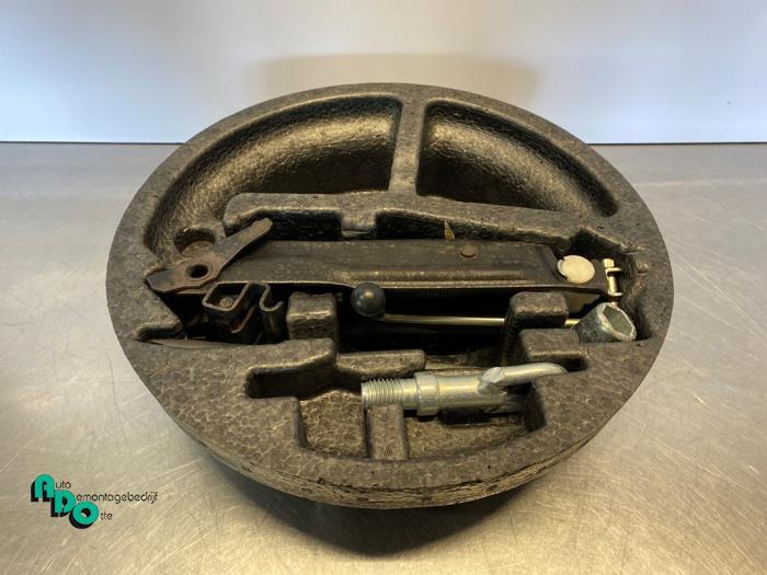 Ensemble cric d'un Mitsubishi Colt (Colt 04-), -, 3 mois de garantie, Utilisé, Mitsubishi