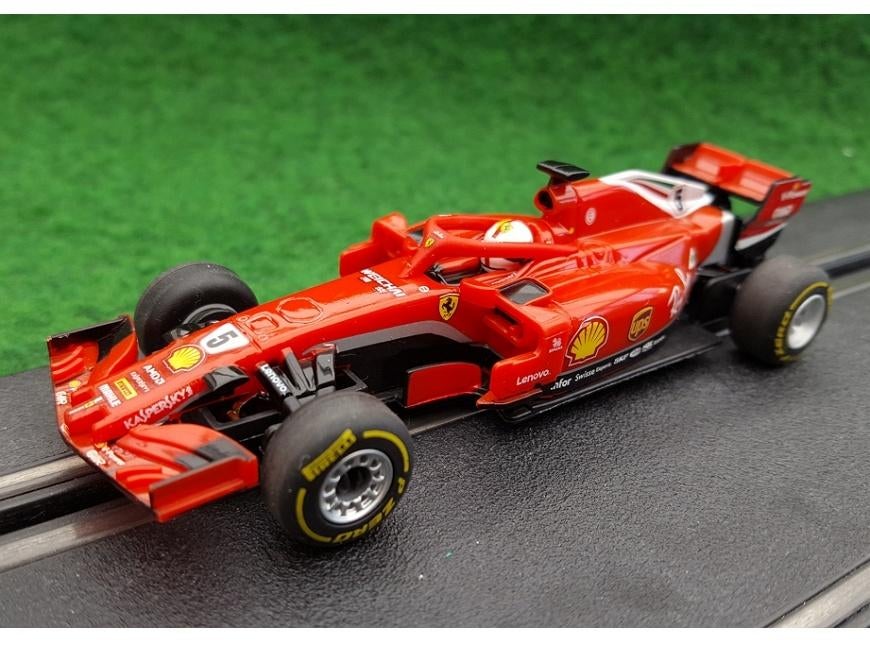 Carrera Go: Ferrari SF71H S. Vettel Nr.5, Électrique, Enlèvement ou Envoi, Carrera, Circuit