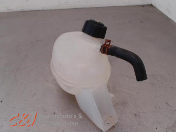 Bouchon vase d'expansion d'un Renault Master, Renault, -, 3 mois de garantie, Utilisé