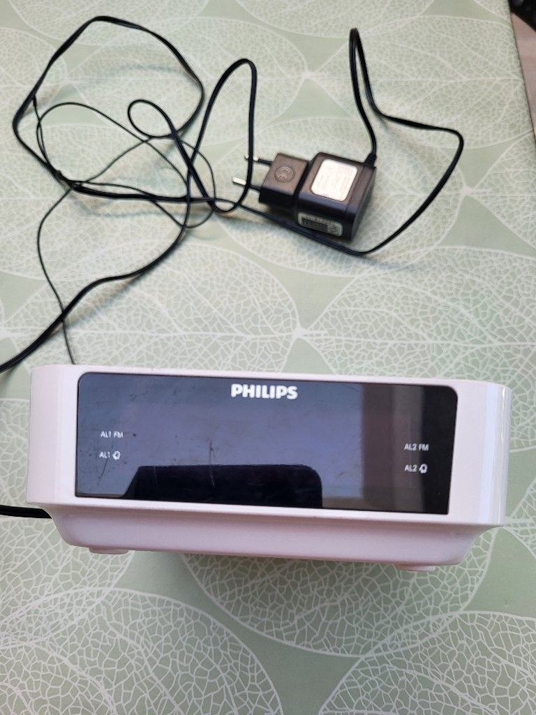 Merk Philips: digitale wekker (zie foto's), Elektronische apparatuur, Wekkers, Ophalen of Verzenden, Zo goed als nieuw, Digitaal