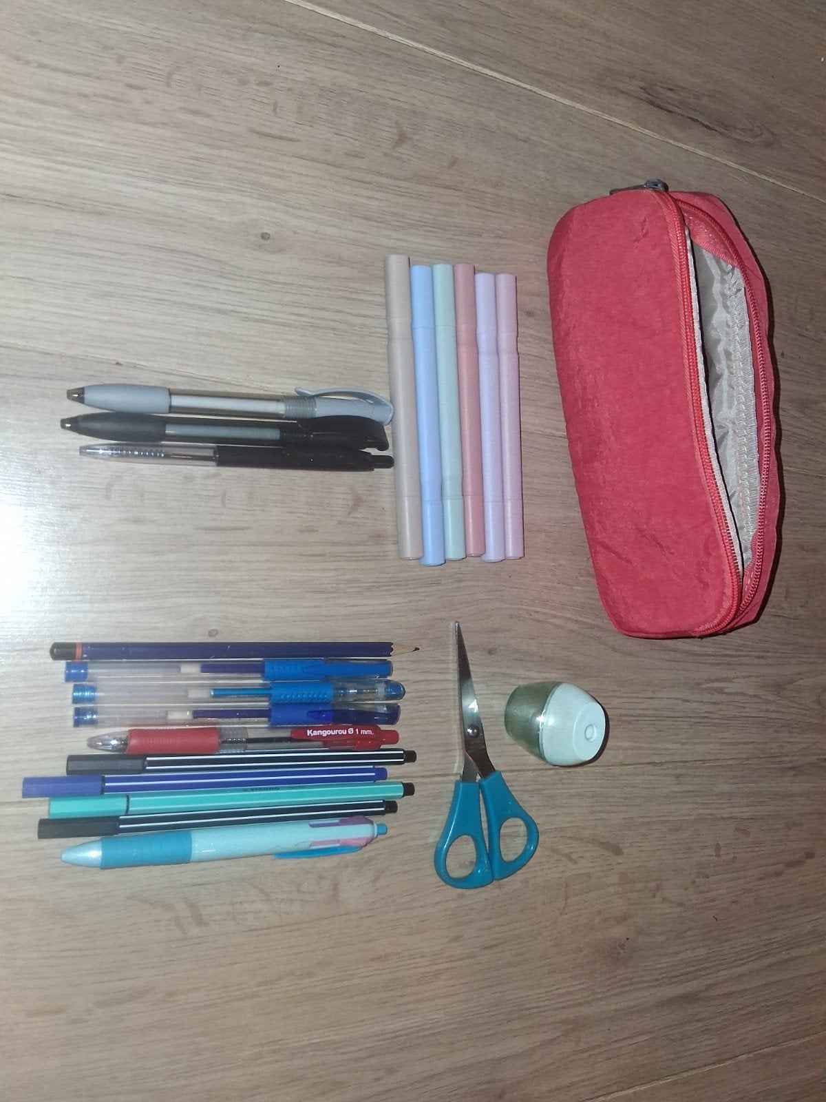 Schoolgerief allerlei:pennenzak,geodriehoek,passer,schriften, Diversen, Schoolbenodigdheden, Ophalen