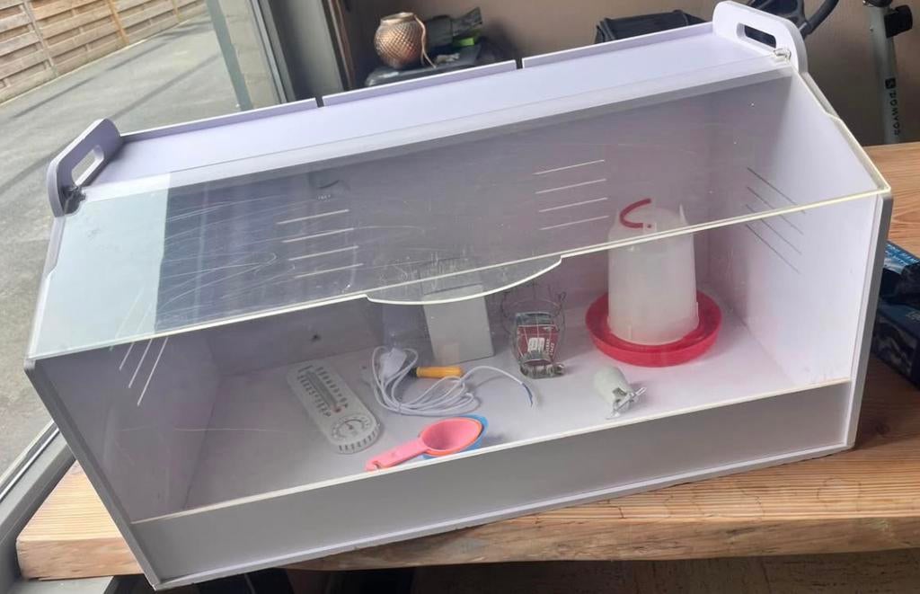 Warmtebak kuiken XXL brooder met lamp, Ophalen, Zo goed als nieuw