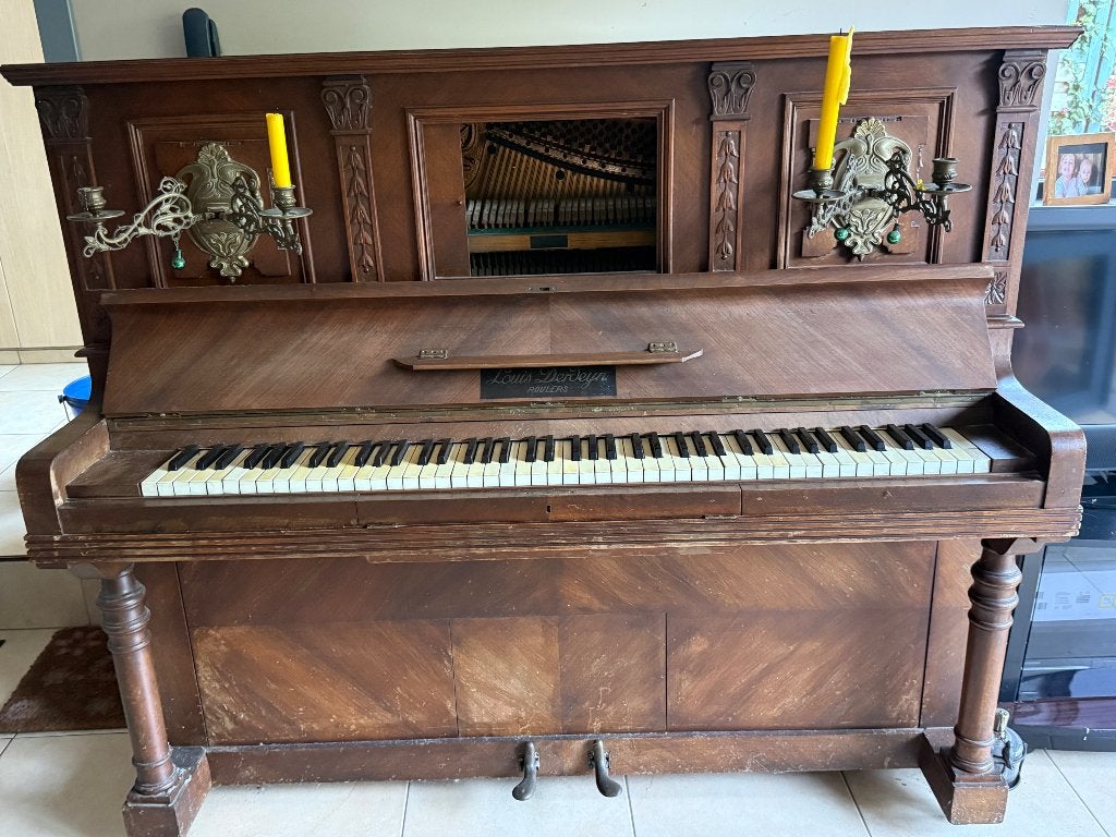 Gratis : decoratie pianola. Op te halen in Aalst, Ophalen