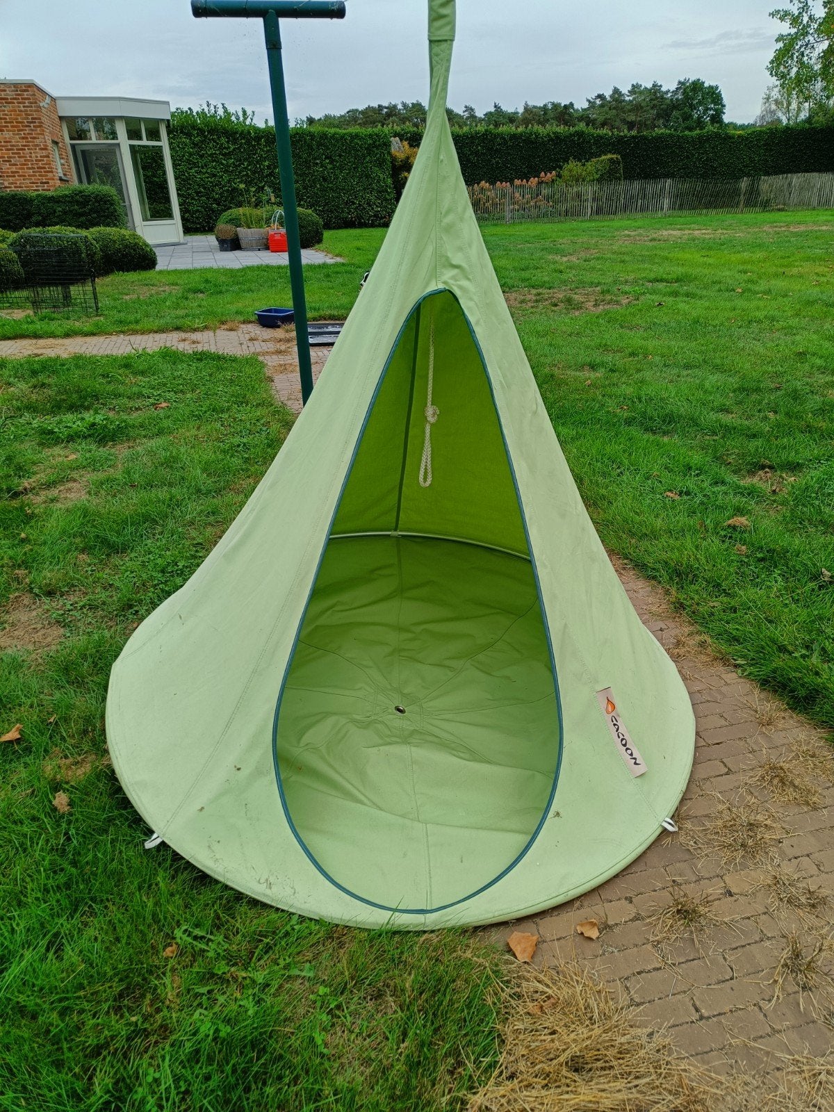 hangtent cacoon, Ophalen