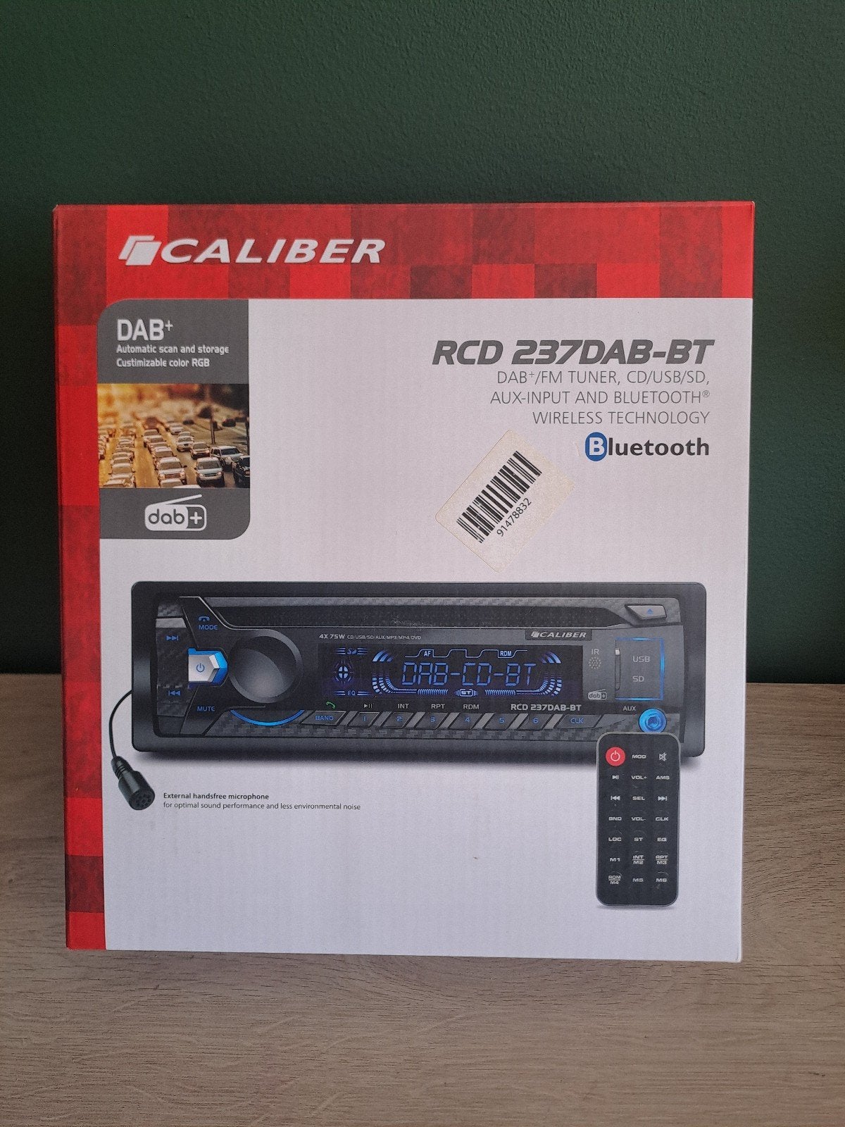 Caliber RCD237DAB-BT Autoradio DAB Bluetooth CD-speler Nieuw, Enlèvement