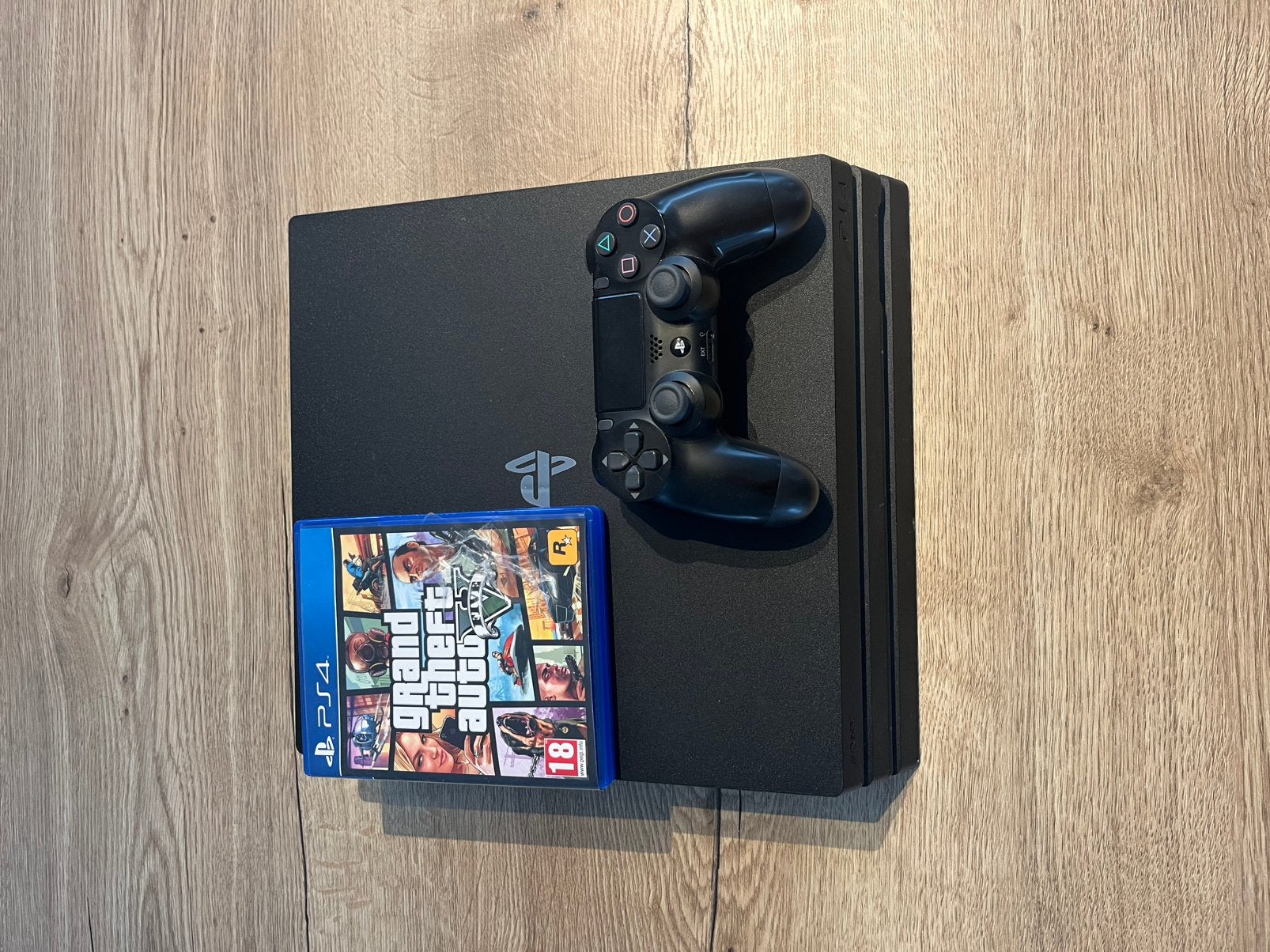 Playstation 4 Pro 1 To, Consoles de jeu & Jeux vidéo, Avec 1 manette, Enlèvement, Utilisé, 1 TB