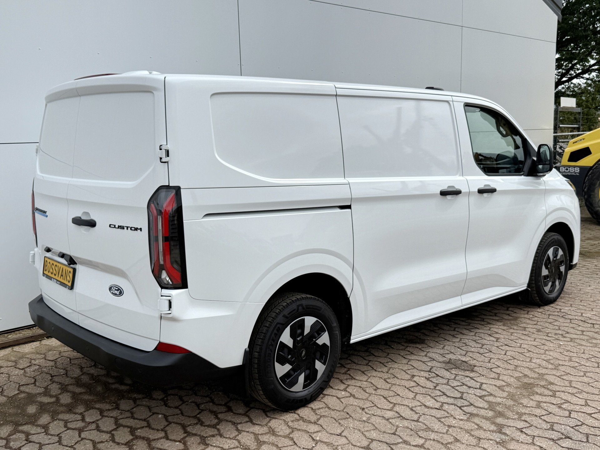 Ford E-Transit Custom 71kWh 136PK Elektrisch L1 344KM WLTP 2, Auto's, Gebruikt, Zwart, 71 kWh, 136 pk