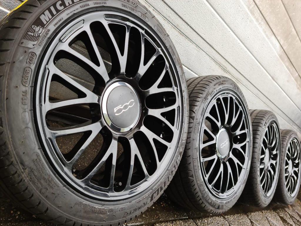 17 inch Fiat 500e Electric Abarth Doblo velgen zomerbanden, Auto-onderdelen, Gebruikt, -, -, Banden en Velgen