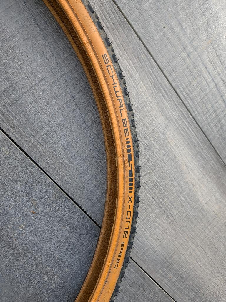schwalbe x one speed 700c (28x1.30) gravelbanden tubeless, Vélos & Vélomoteurs, Vélos Pièces, Comme neuf, Pneu, Caoutchouc, Bakfiets