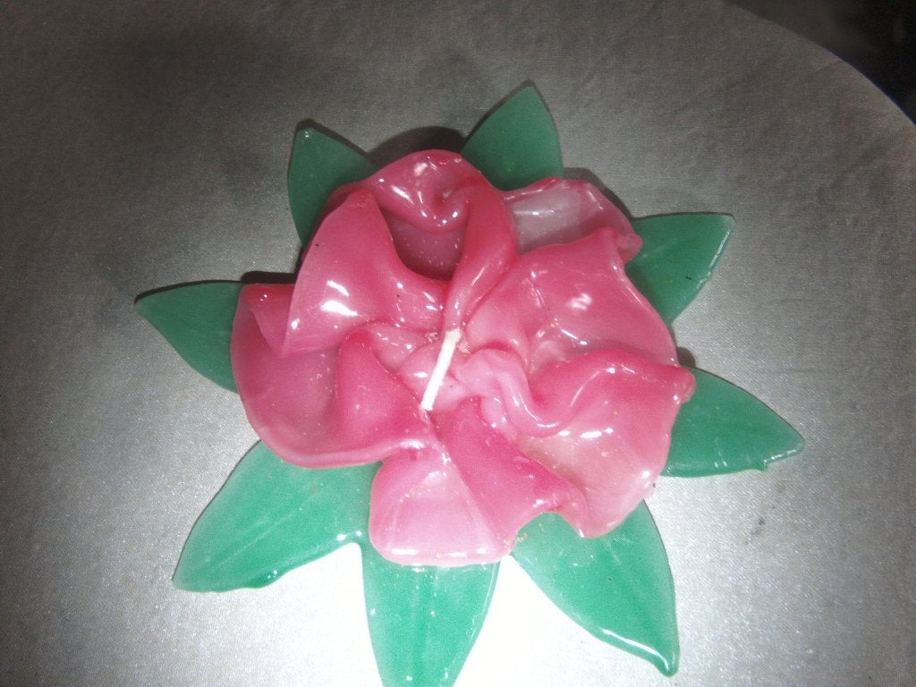 kaars kerstster rood op groen blad handgemaakt +NIEUW+, Diversen, Ophalen of Verzenden