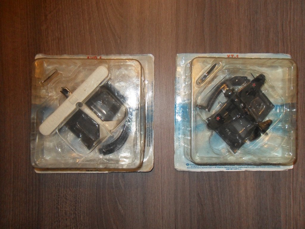 2 miniatuur vliegtuigen, Ophalen of Verzenden, Nieuw, Vliegtuig