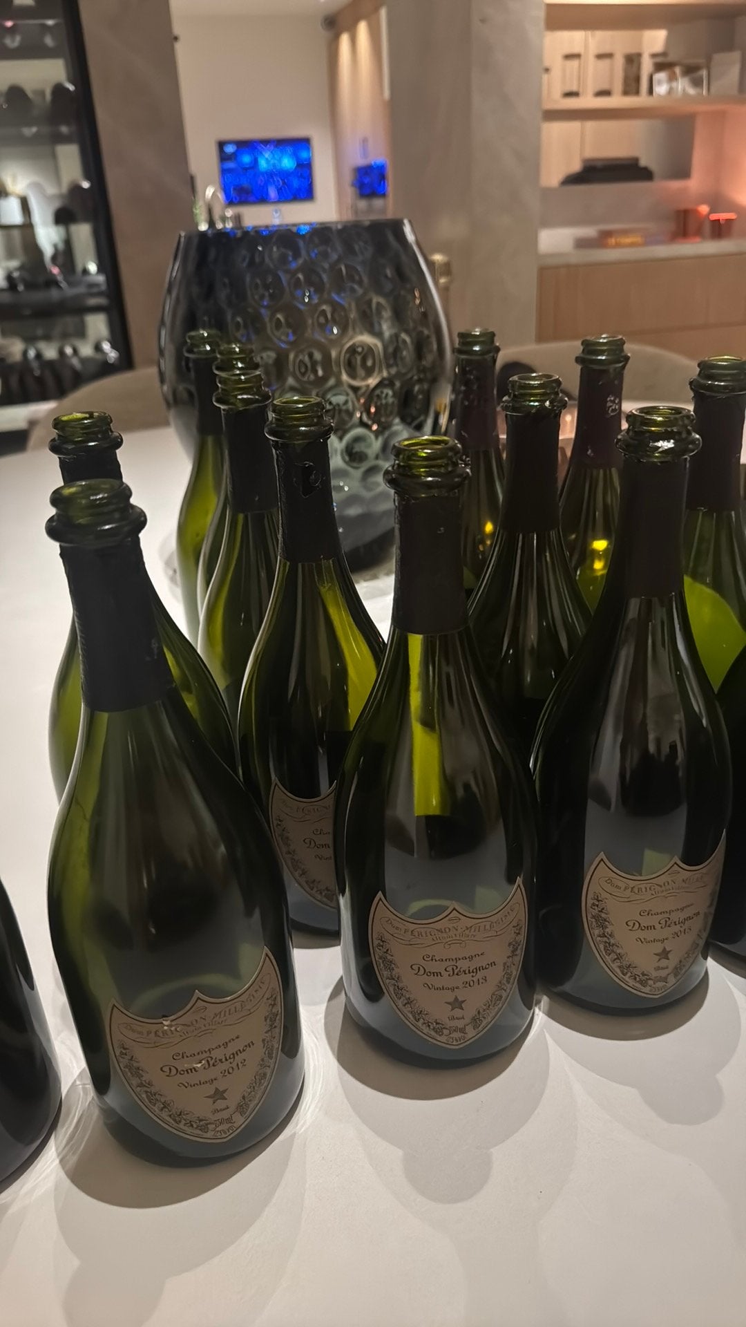 Lege dom perignon flessen, Enlèvement ou Envoi, Comme neuf