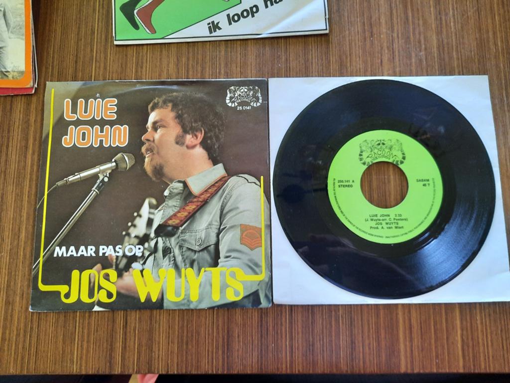 Jos Wuyts. Luie John/Maar pas op., Ophalen of Verzenden