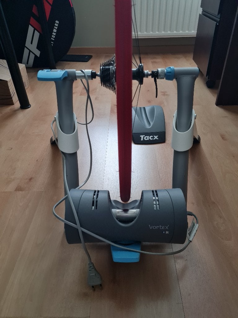 Tacx Vortex interactieve (smart) fietstrainer (incl. wiel), Fietsen en Brommers, Fietsaccessoires | Overige Fietsaccessoires, Gebruikt