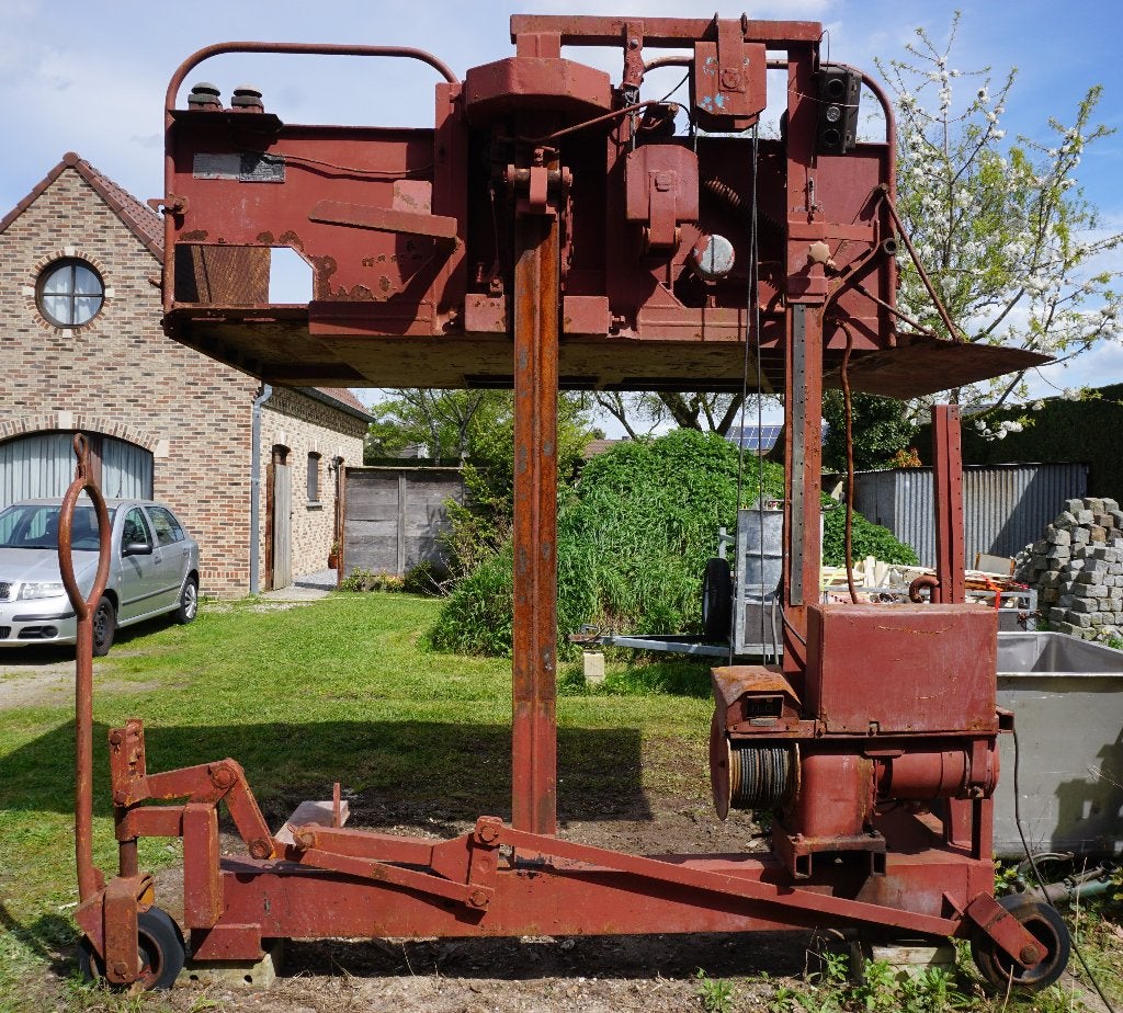 Mobiele laadbrug / hefplatform 1500 kg, Zakelijke goederen, Ophalen