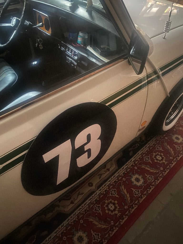 Autocollant pour voiture de rallye, Enlèvement