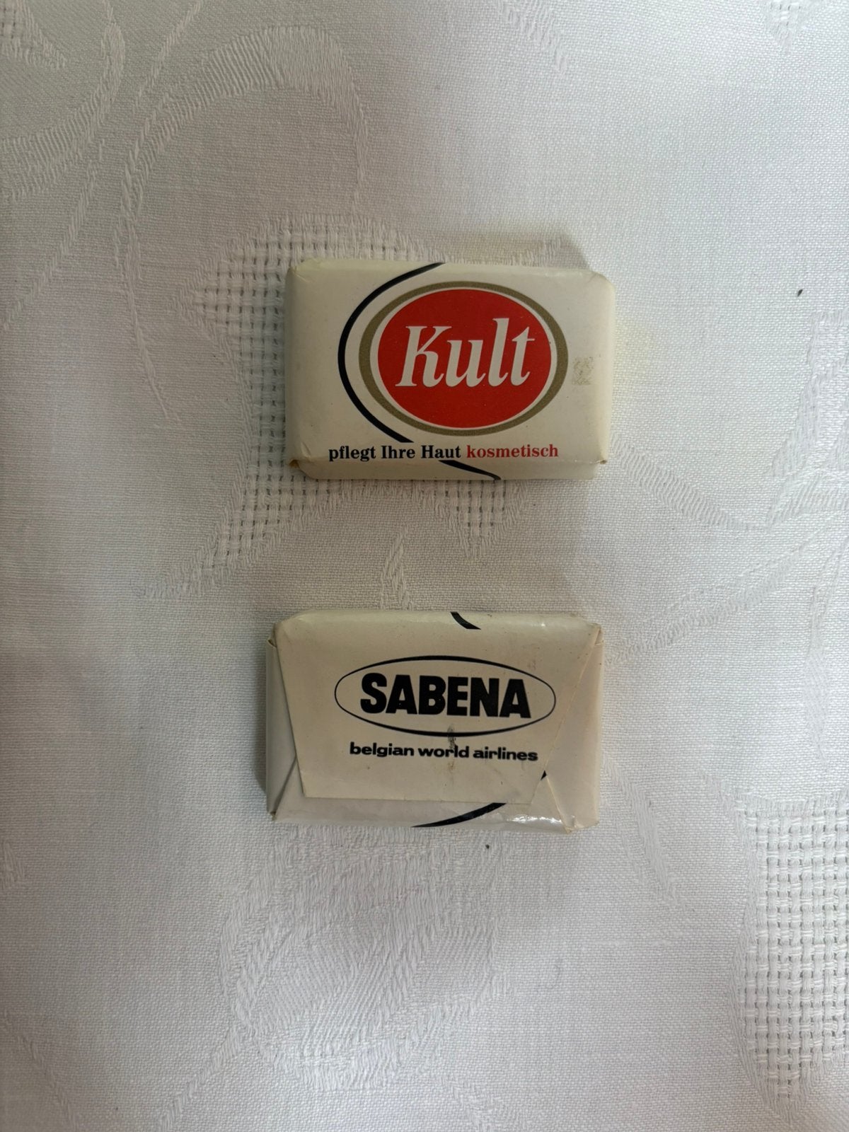 Lot de 2 mini-savons vintage Sabena & Kult ! rare !, Collections, Enlèvement ou Envoi, Comme neuf