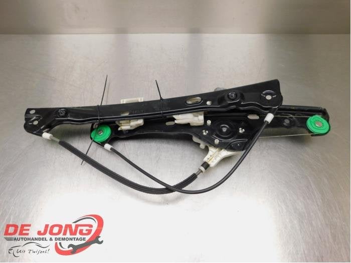 Mécanique vitre 4portes avant droite d'un BMW 3-Serie, -, 3 mois de garantie, Utilisé, -
