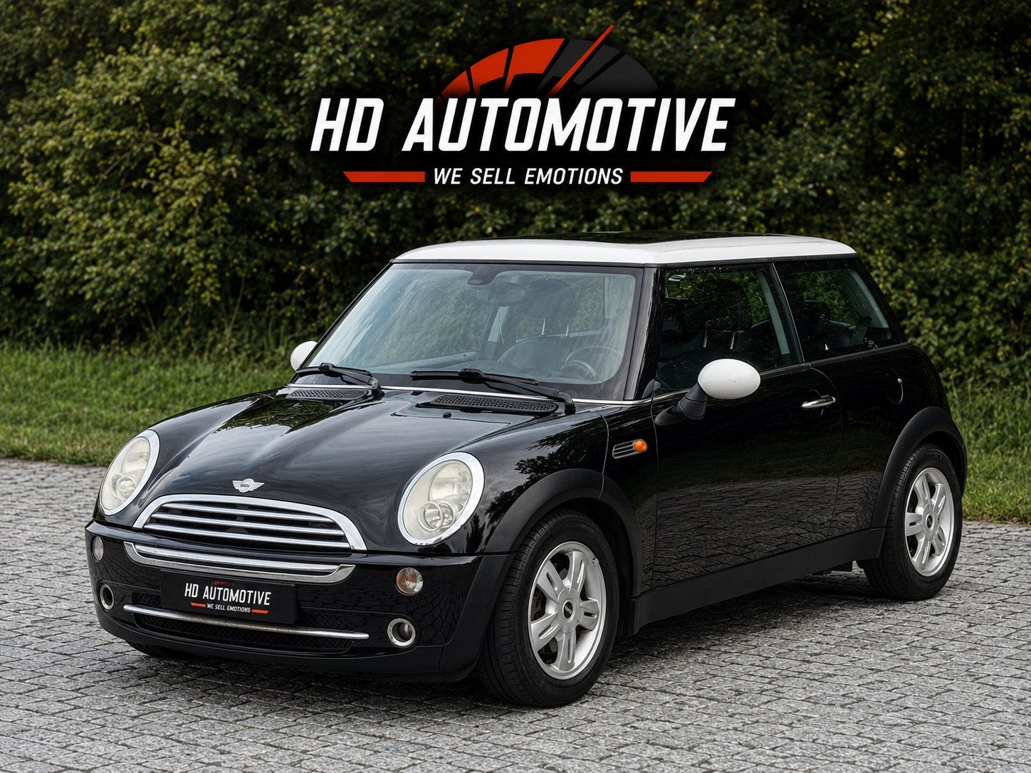 MINI R50 COOPER 1.6i *AUTOMATIC* AIRCO • PANORAMADAK • LEDER, Zwart, 4 cilinders, Zwart, Leder