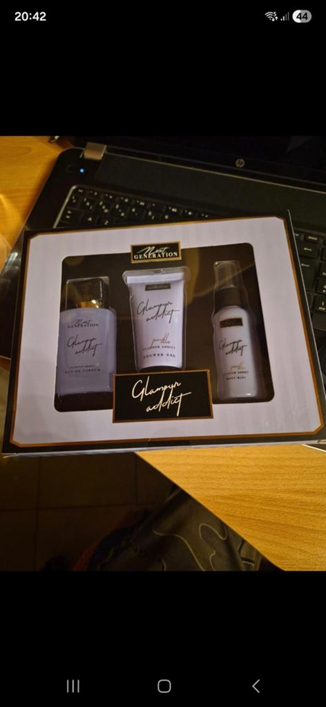 Parfumset glamour addict, Ophalen of Verzenden, Nieuw
