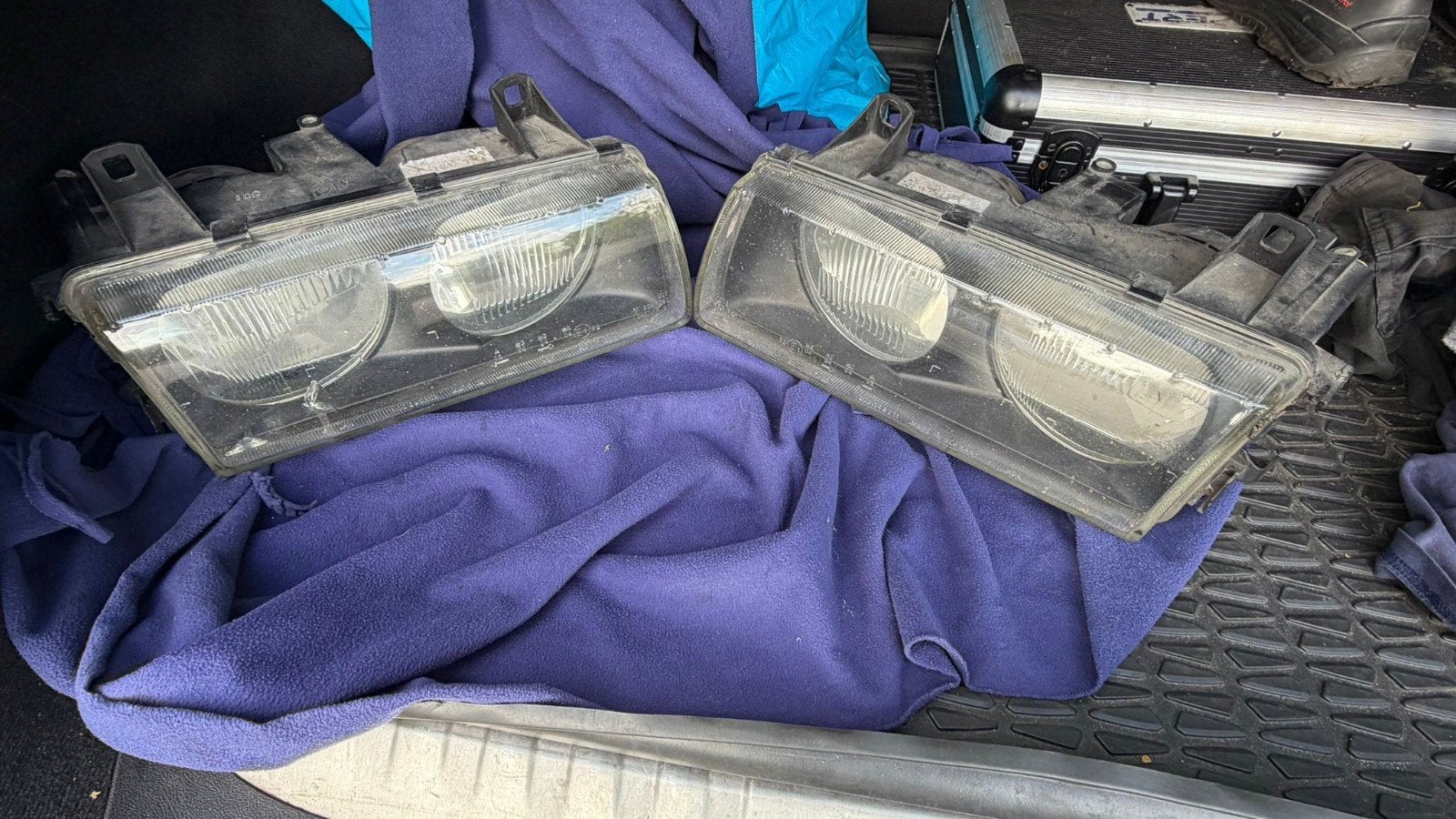 Set koplampen BMW E36 Hella, Ophalen, BMW