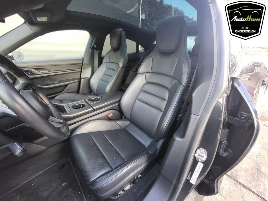 INTERIEUR Porsche Taycan (Y1A) (01-2019/12-2023), Gebruikt, Porsche