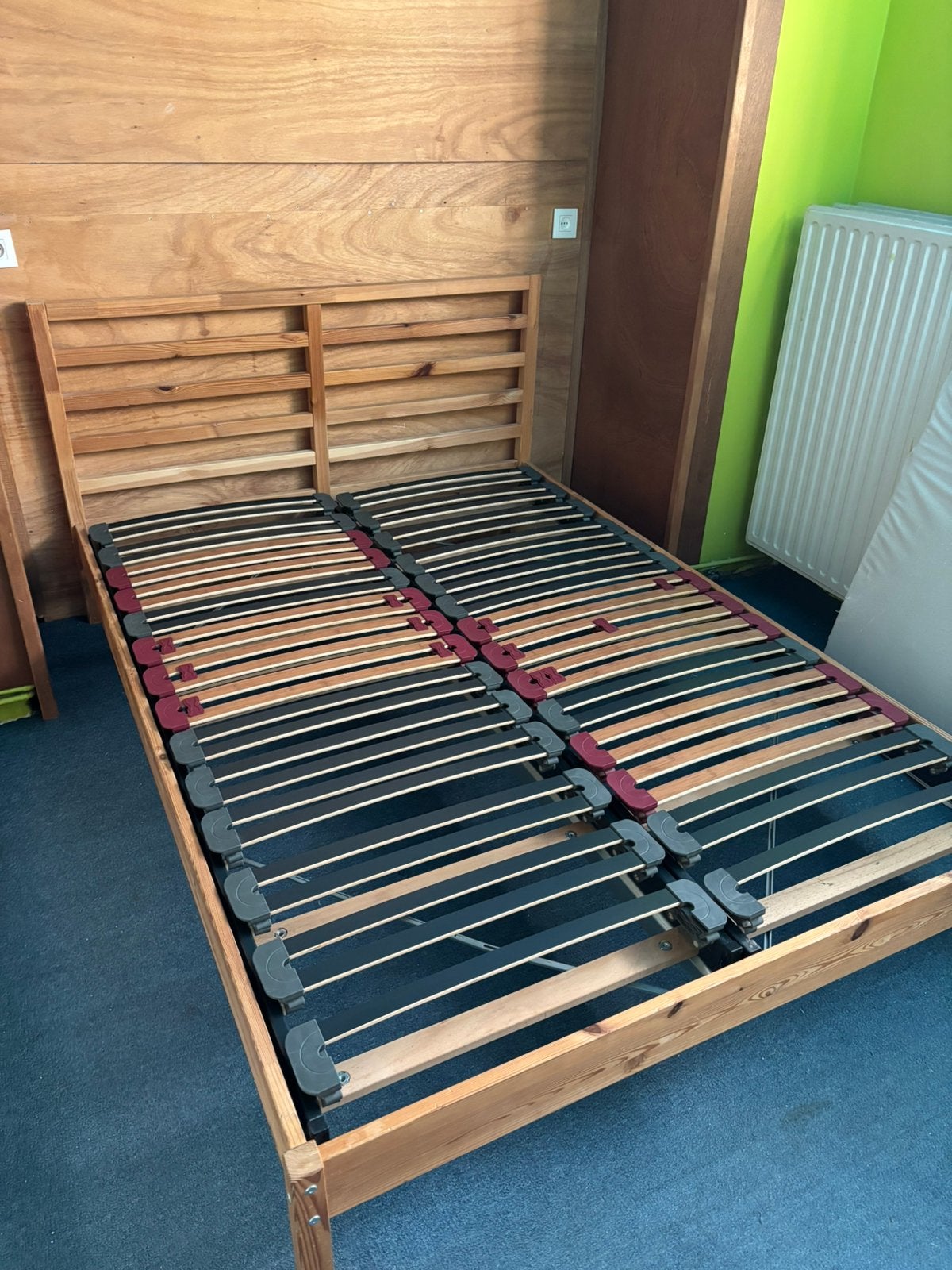 Tweepersoonsbed 140x200 cm + Lattenbodems (+ Gratis Matras), Huis en Inrichting, Ophalen, Gebruikt, 200 cm, Matras
