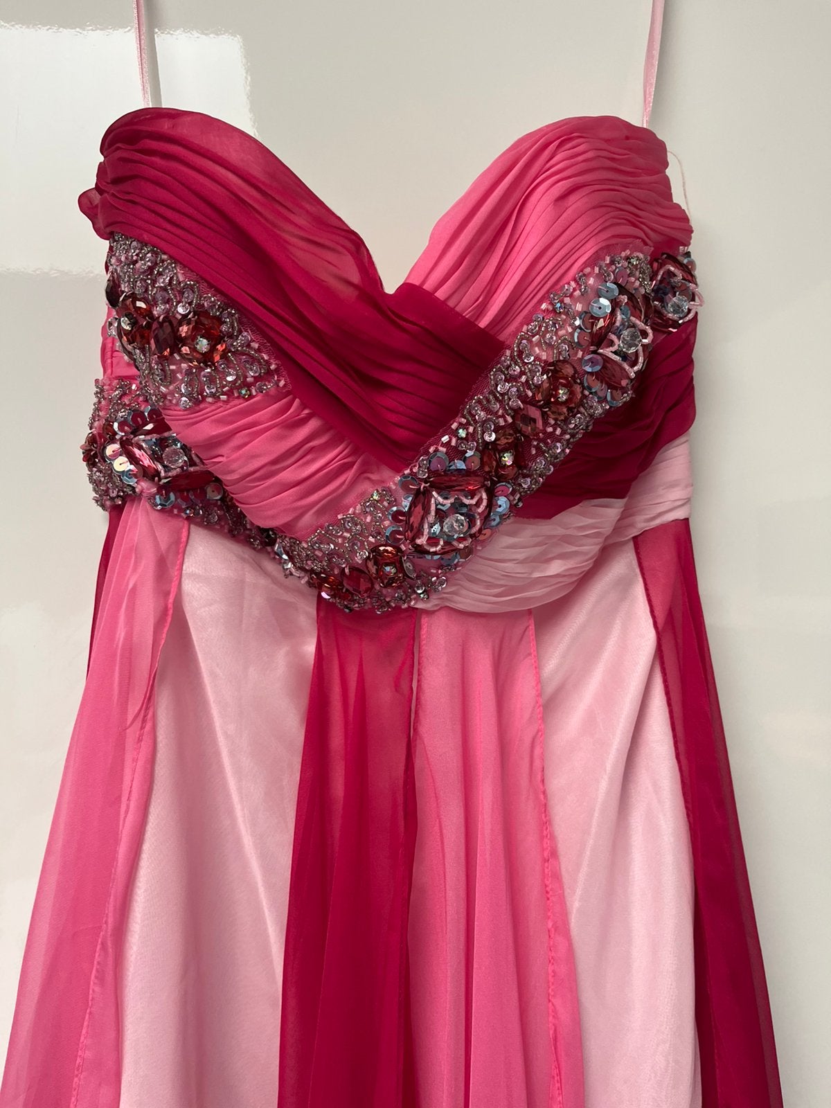 Robe longue de cérémonie neuve Taille 42, Kleding | Dames, Gelegenheidskleding, Maat 42/44 (L), Cocktailjurk, Ophalen of Verzenden