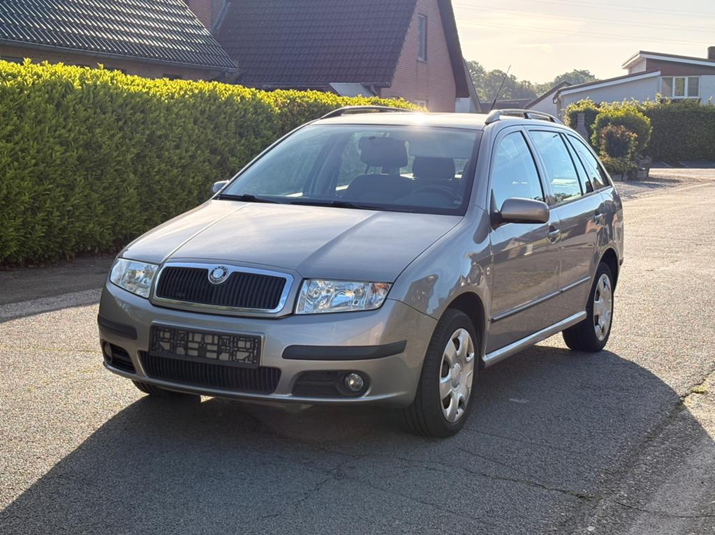Skoda fabia 1.4benzine*GekeurdVoorVerkoop*, Autos, Achat, Boîte manuelle, 5 portes, Cruise Control