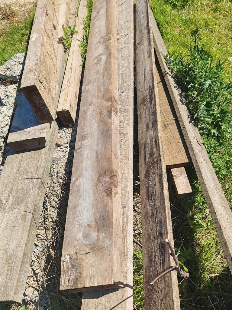 Madrier poutre bois, Tuin en Terras, Palen, Balken en Planken