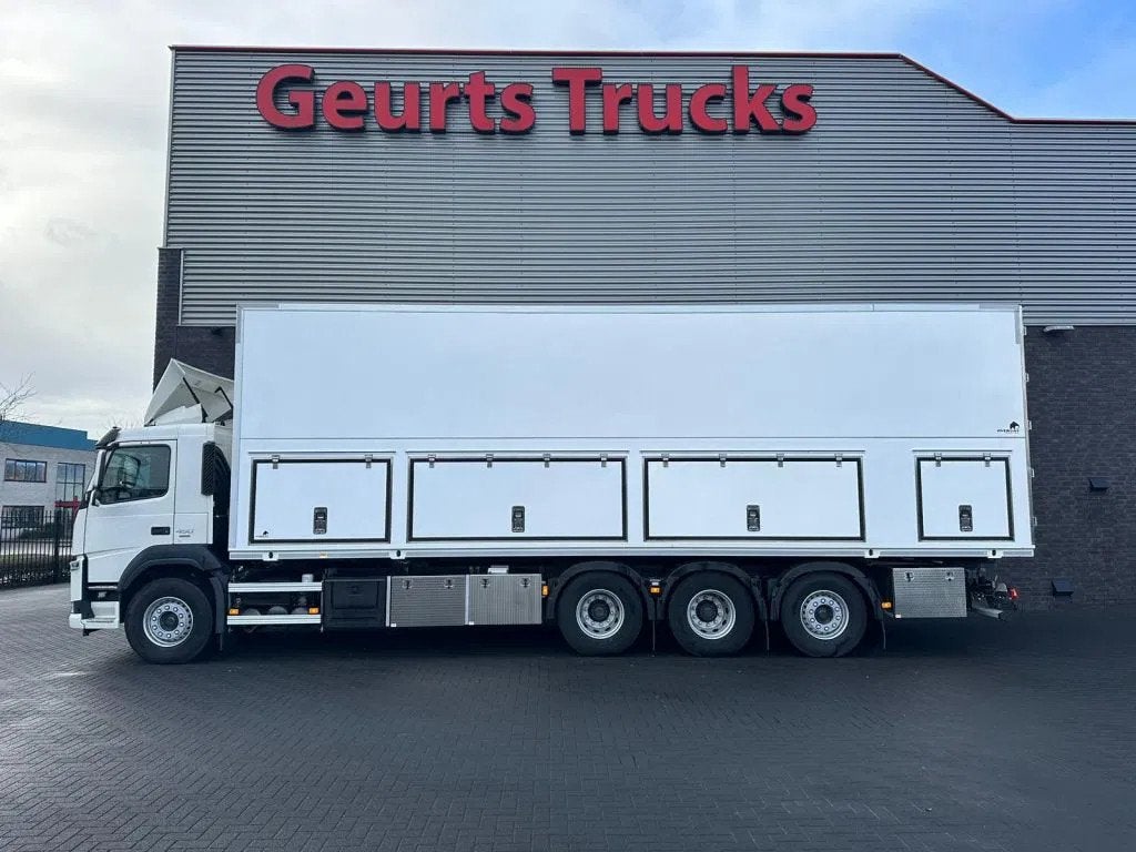 Volvo FM 450 8X4 + OVERMAT MSA 22.13 EPS PTO CEMENT/MORTEL/S, Auto's, Vrachtwagens, Automaat, Euro 6, Wit, Diesel