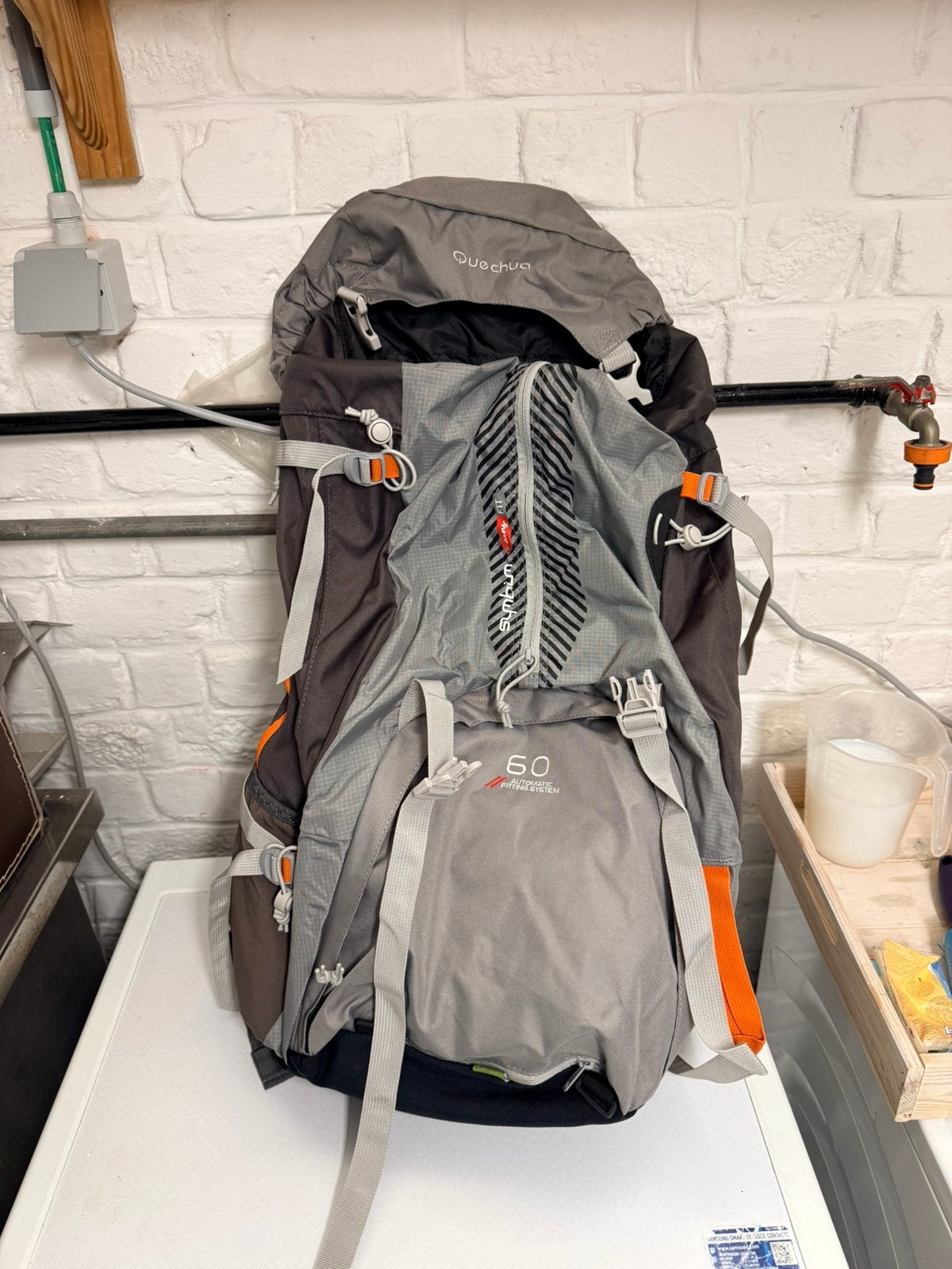 Sac de randonnée 60L, Enlèvement, Comme neuf, Sac à dos
