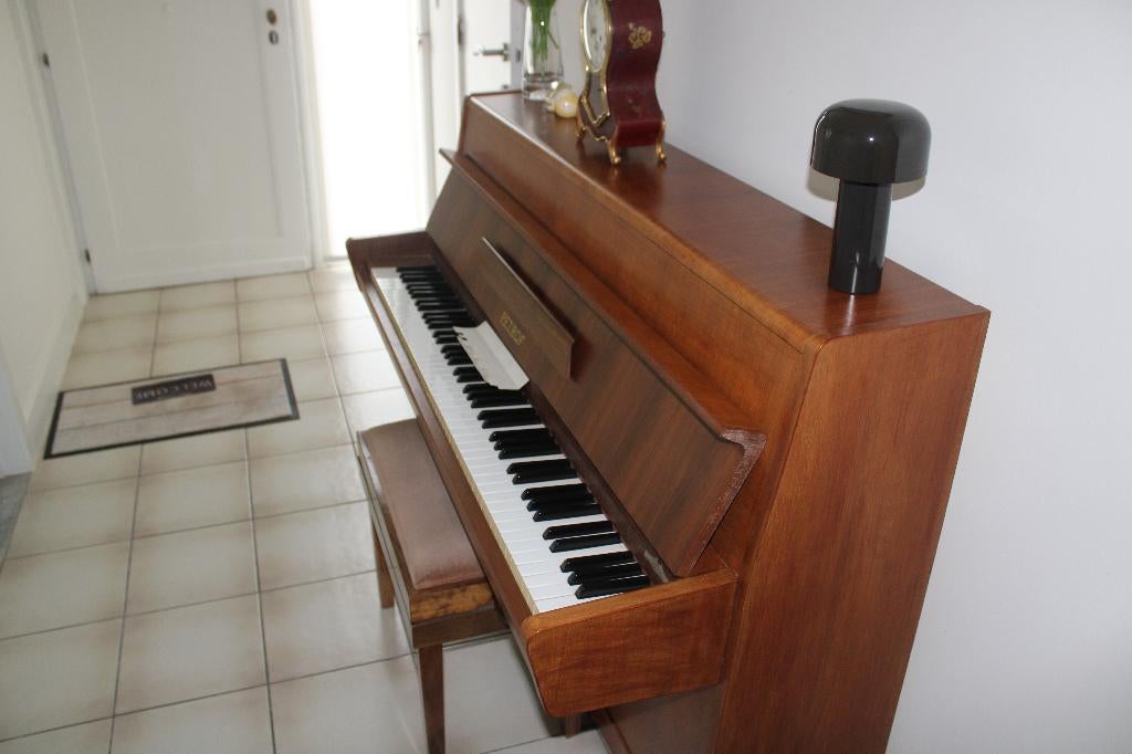 piano te koop, Enlèvement, Utilisé, Brun, Piano