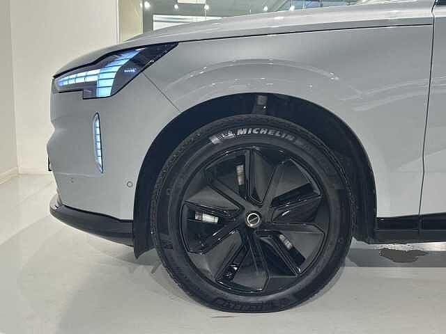 Volvo EX90 Twin Motor ( 4x4 )  + TREKHAAK/HEAD UP DISPLAY, Auto's, Volvo, Automaat, 7 zetels, 297 kW, Parkeersensor