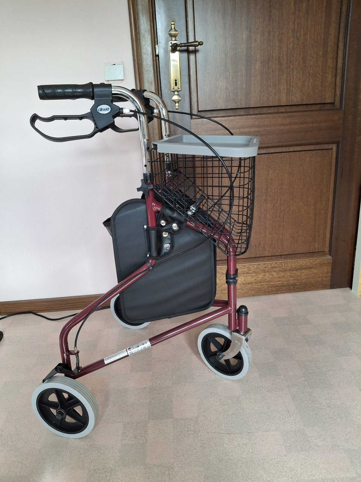 Rollator binnenshuis, Ophalen, Zo goed als nieuw