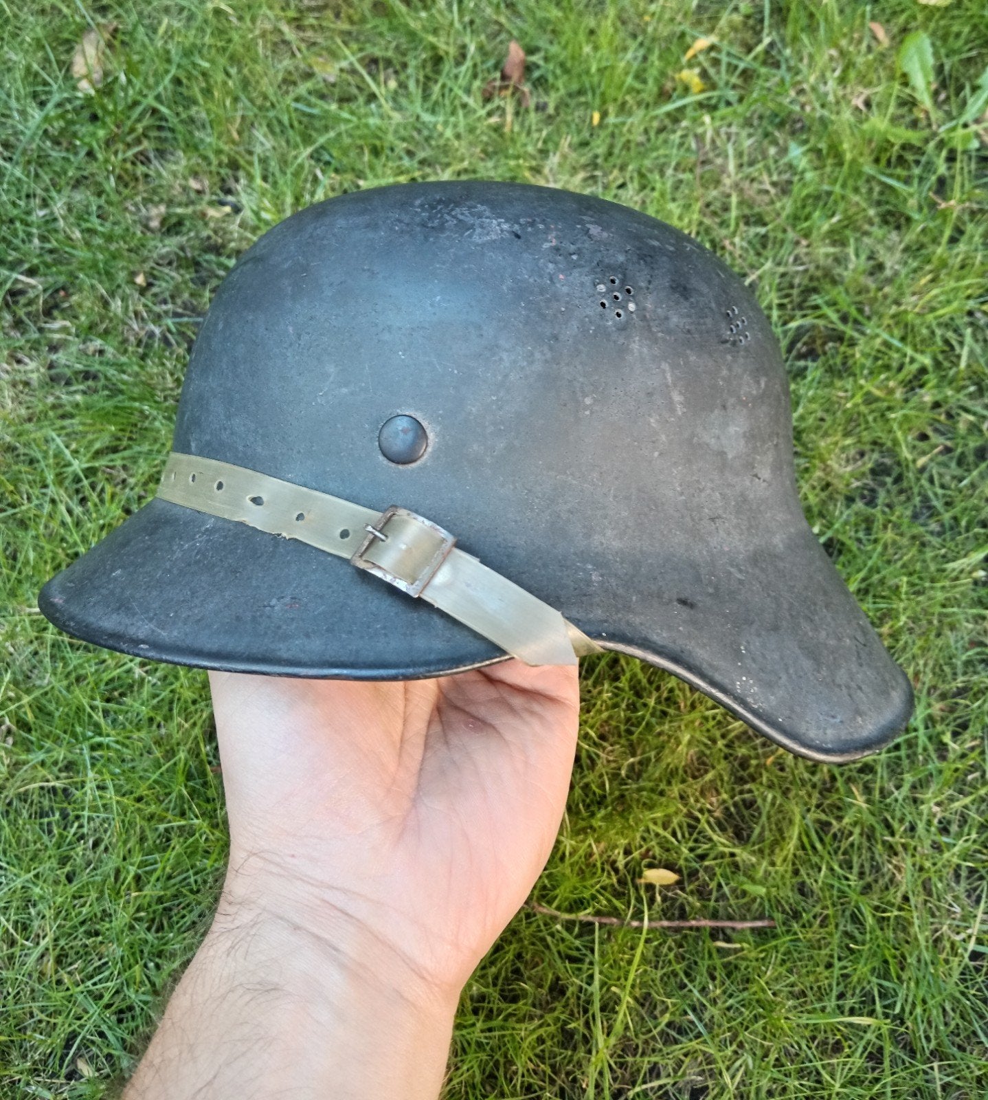 Duitse Last-Ditch Volkssturm '45 Ersatz plastiek kinriem!!!, Verzamelen, Militaria | Tweede Wereldoorlog, Ophalen of Verzenden