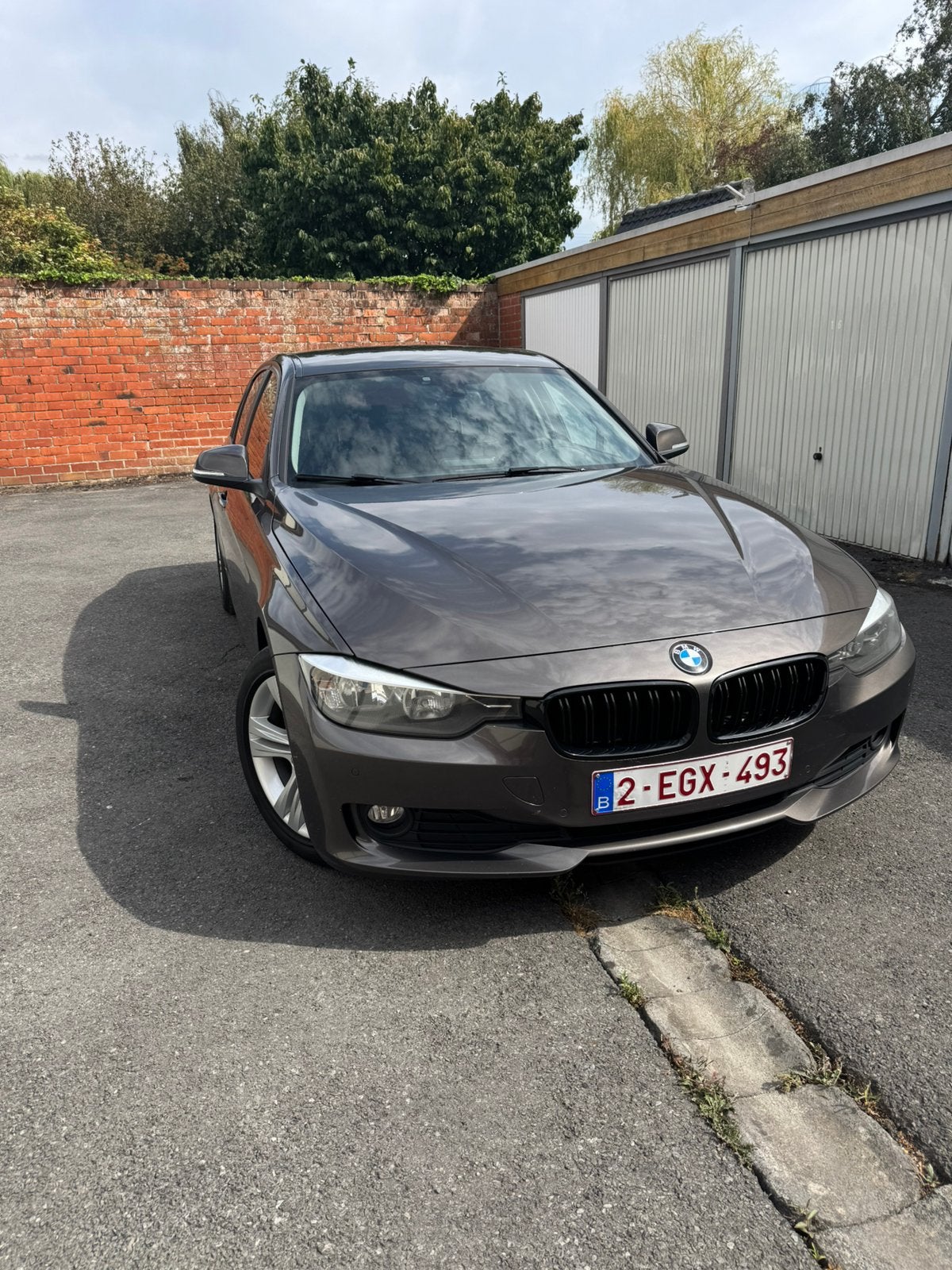 BMW 318d F30 2013 | 235.000 km | Euro 5 | Handgeschakeld, Autos, Euro 5, Achat, Boîte manuelle, Noir